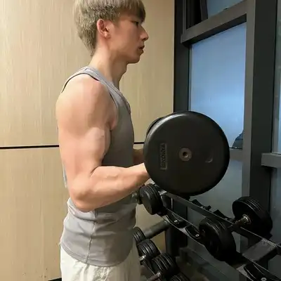 彭鑫思